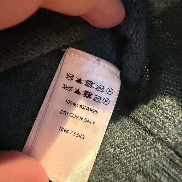 Ellen Tracy 100% Cashmere Sweater Women’s XS – Green Crewneck Pullover - Picture 2 of 4